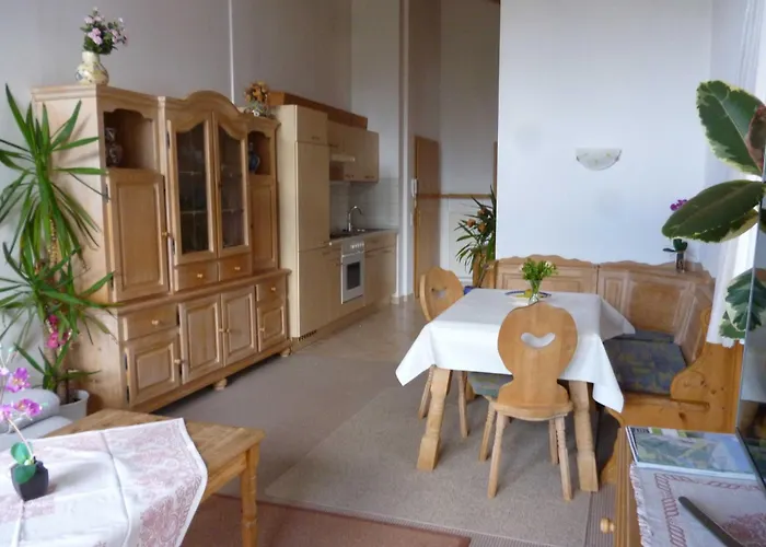 Haus St_ Michael_ 1_4 * شليرسي